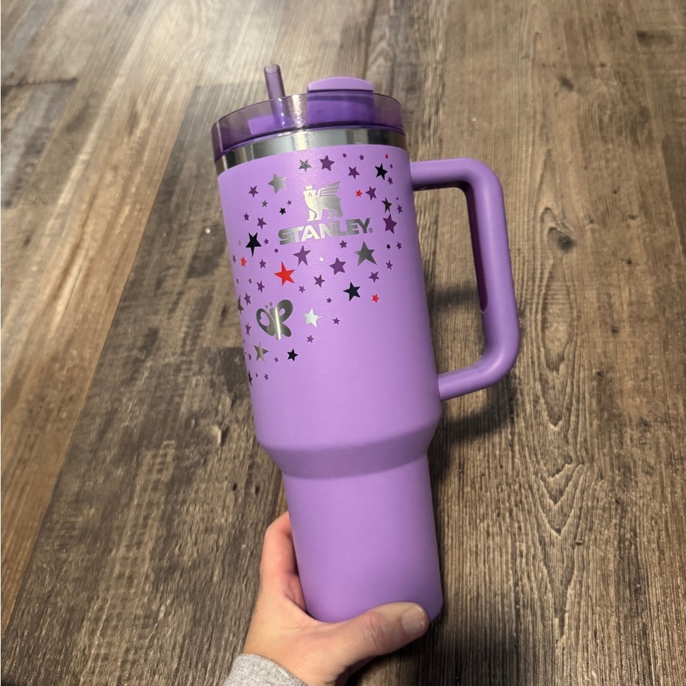 Olivia Rodrigo x Stanley 40oz Tumbler Limited Edition Purple Quencher - Picture 3 of 5